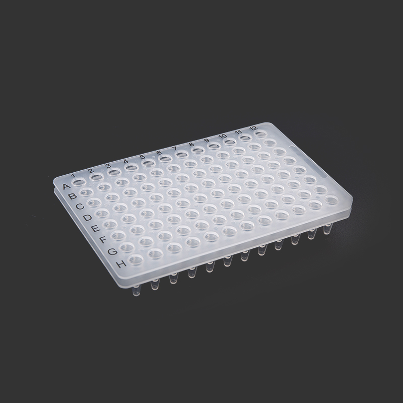 스커트가 없는 96웰 PCR 플레이트